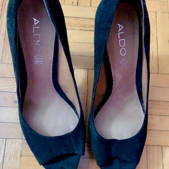 Black Suede -  5” pumps - Picture 3 of 6
